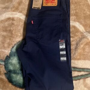 Levi's Men's Deep Blue Relaxed Jeans